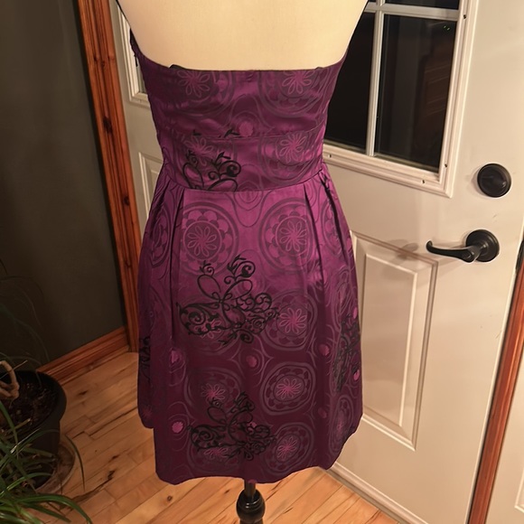 Guess Strapless Dress - Picture 2 of 11